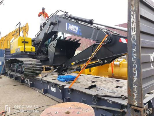 Excavatrice With Max de chenille de Cummins Engine. Le dumping distancent l'égal de 3.5-4.5m à KOMATSU PC200
