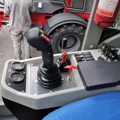 Le moteur Mini Telescopic Wheel Loader With de Changchai prolongent le boom de seau