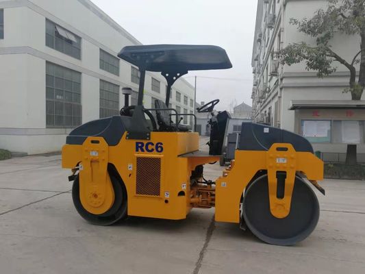 Cadre articulé vibrant le rouleau simple 6000kg Mini Road Roller de tambour