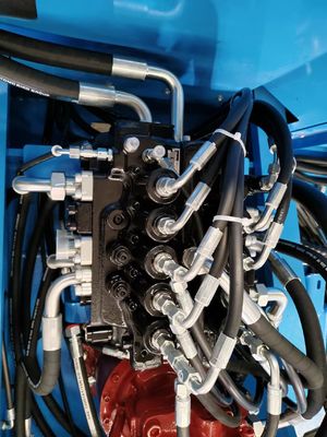 vitesse hydraulique d'oscillation de l'excavatrice 9-11m Max. Digging Radius 11-13rpm de la chenille 23T semblable au CAT