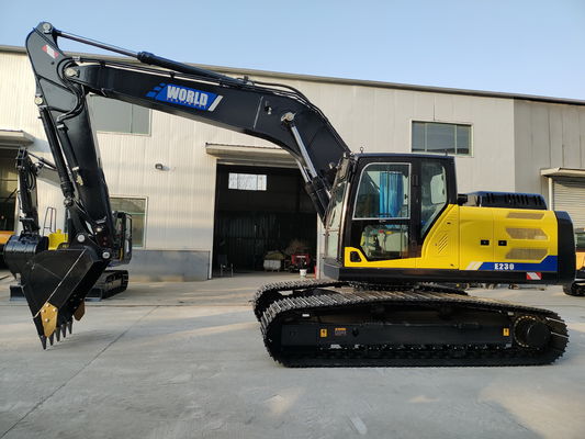PC200 semblable avec Cummins Engine a employé pour le type de terrassement excavatrice de chenille de construction