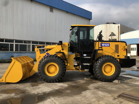 poids Front End Wheel Loader de l'opération 16200kg avec l'effort de rupture maximal de 150±5kN