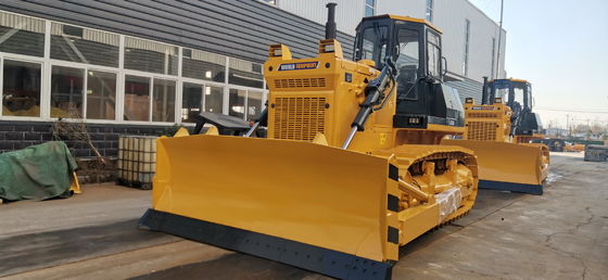 type tracteur de voie de largeur de lame de 3725mm avec trois rippers facultatifs de dents ou de dents simples