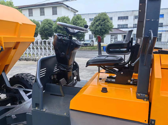 Mini tracteur agricole 14 chevaux Moteur Tracteur électrique Conçu pour les plantations de palmiers à huile avec système hydraulique