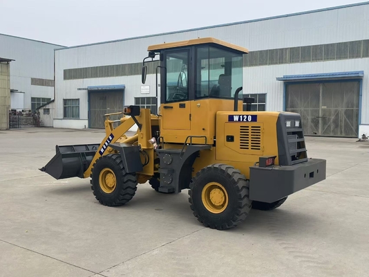 Petite chargeuse à godet puissante avec une puissance nominale de 33 kW/2400 tr/min et une garde au sol minimale de 267 mm
